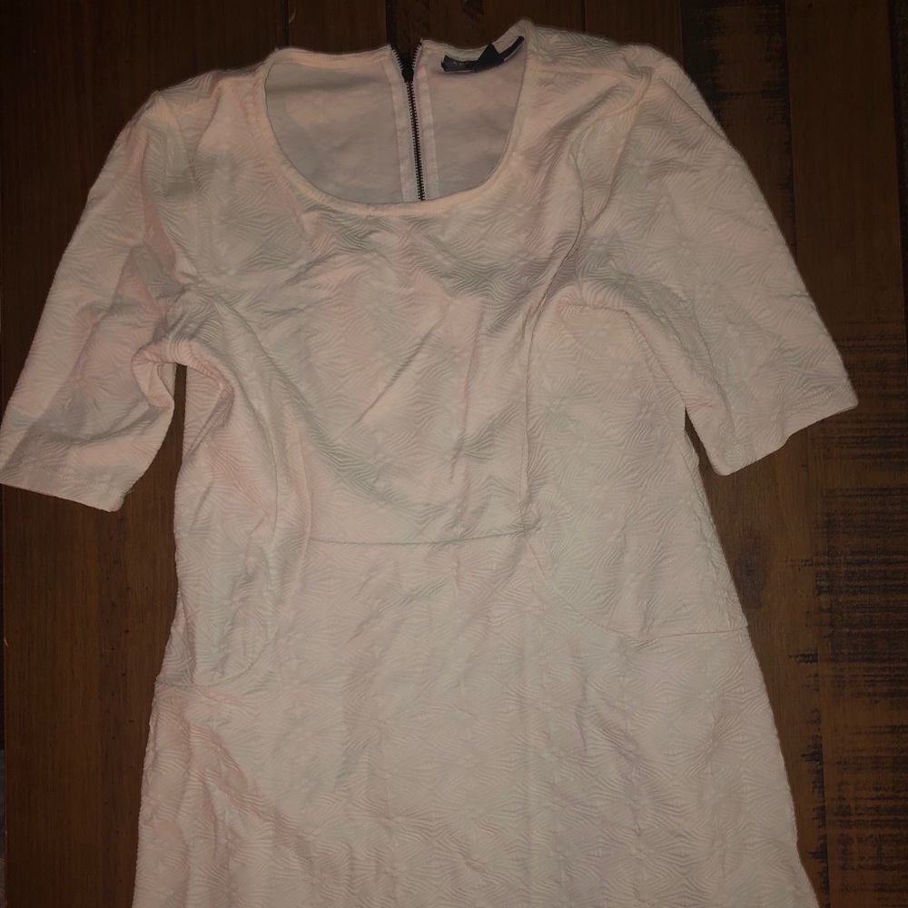 White maternity shirt